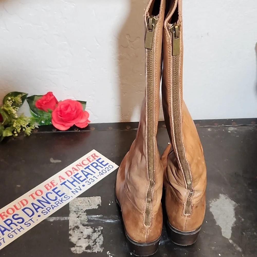 I.N.C. Beverley  Long Distressed Leather Back Zip Tall Boots 7.5M brown
